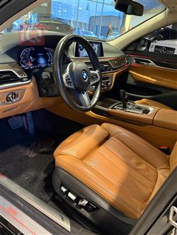 بي ام دبليو الفئة 7